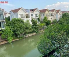 Chính chủ bán nhà biệt thự song lập, Hoa Sữa, Vinhomes Riverside 259m2. 62 tỷ - 5