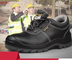 Đánh giá nhanh 4 mẫu giày bảo hộ công nhân