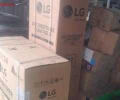 Máy Lạnh Âm Trần LG Inverter 4hp ZTNQ36GNLA0 - 3