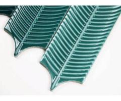 Gạch thẻ ốp tường trang trí hình lông vũ cực đẹp Mix 3 màu 90*300mm L90300-04 (xanh lá cây đậm) - 3