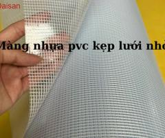 cuộn màng nhựa pvc dẻo kẹp lưới sợi polyester