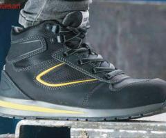 Giày bảo hộ lao động chính hãng uy tín