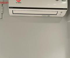 Máy lạnh treo tường DAIKIN hiện đại dễ phù hợp với nội thất không gian phòng