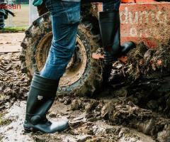 Địa chỉ cung cấp ủng bảo hộ lao động uy tín