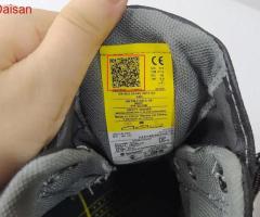 Cách kiểm tra giày bảo hộ Jogger bằng QR code